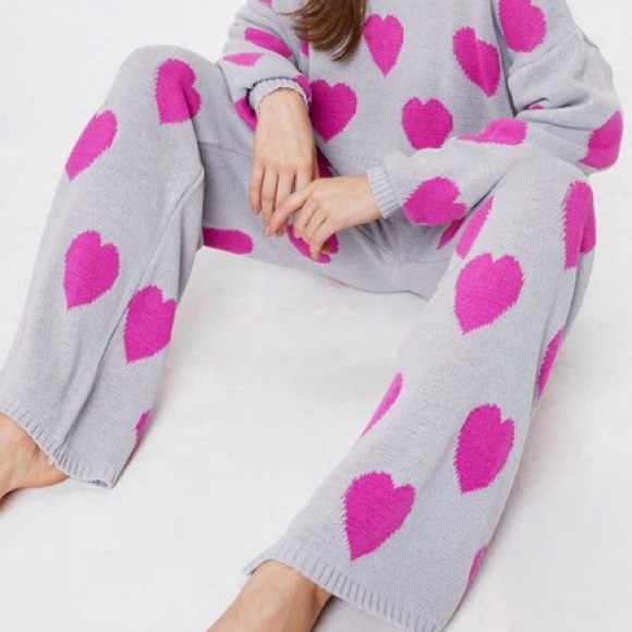 Nasty Gal Pink Heart Knit Sweatpants - Picture 3 of 6